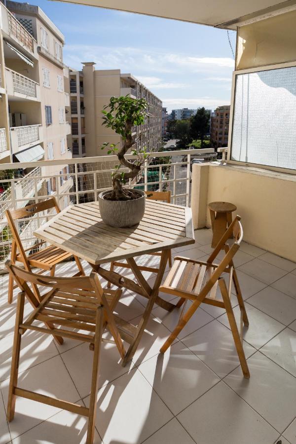 Appartement 55m2, Très proche Plage, Hippodrome, tous commerces Cagnes-sur-Mer Esterno foto